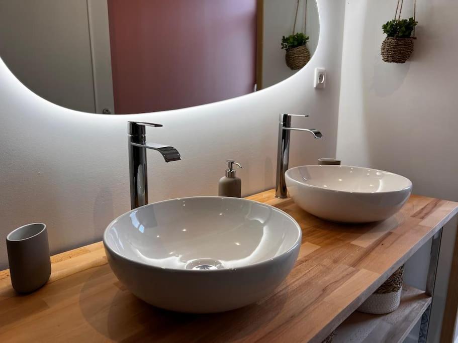 Appartement Richard Merrill 2 Personnes En Plein Centre แซ็ง-แม-เอกลิซ ภายนอก รูปภาพ